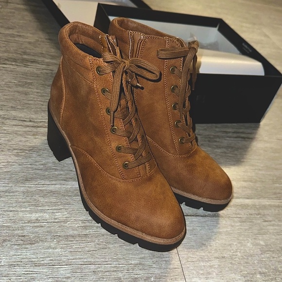 Naturalizer Tan Ankle Boots - Picture 9 of 12